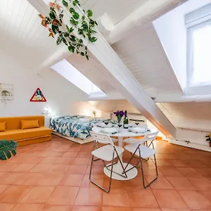 the-white-attic-san-babila.it-lombardy.com/